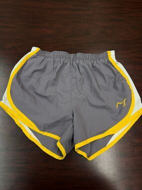 Miami Style Grey Athletic Shorts Size Medium